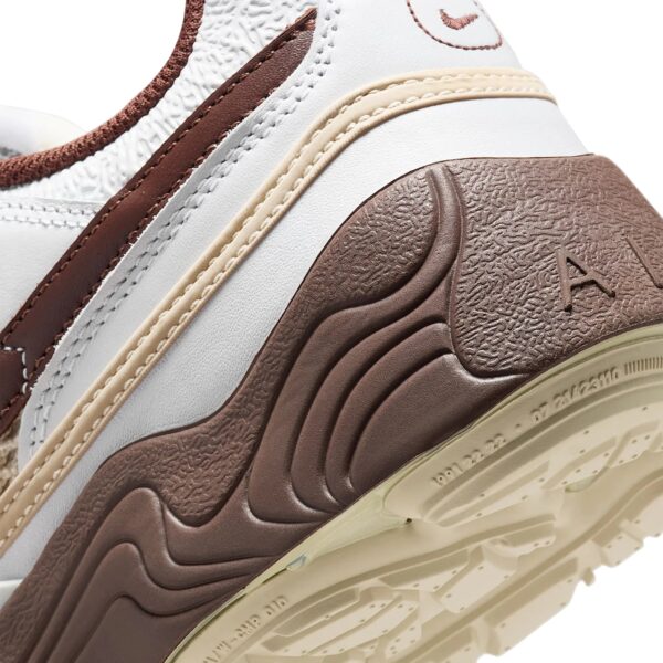 Nike Zoom Field Jaxx Travis Scott Light Chocolate - Image 3